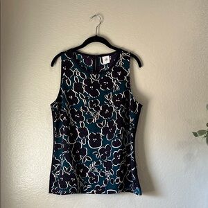 CAbi Women’s Navy Green Cream Floral Tank Top sleeveless Sz M Career Office Wear